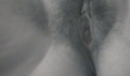 Artis porno Dani membuat kaus kaki pada video xx bokep jepang saat dia Masturbasi