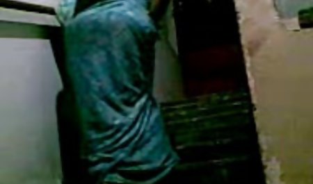 Indah berambut merah ibu tiri jepang xxx dengan 2 seksi Puma.