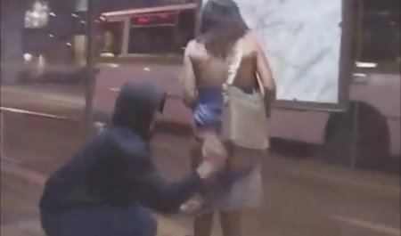 Hot College xxx mobi jepang babe di white lingerie masturbasi