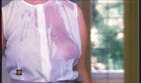 Indah Vivien menggosok titit besar pada her sexy feet video porn jepang 3gp