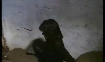 Hot gadis berpakaian xxx jepang di kamar mandi sebagai seorang India menyebalkan kontol di hutan