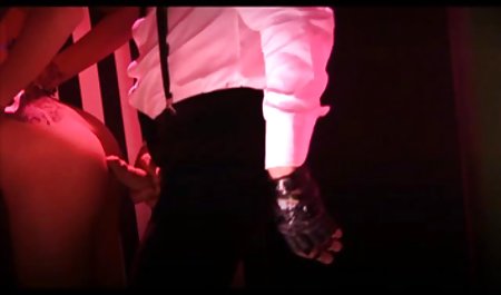 Hotties bersenang-senang bokep sek mom jepang bersama-sama di hot tub