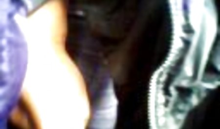 Gadis xxx jepang pron hitam dalam tindakan.