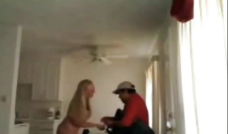 Kecantikan jepang xxx di bus mungil Gina Valentina mendapatkan ditumbuk oleh ayahnya